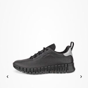 Ecco Black and Gray Women's Sneakers